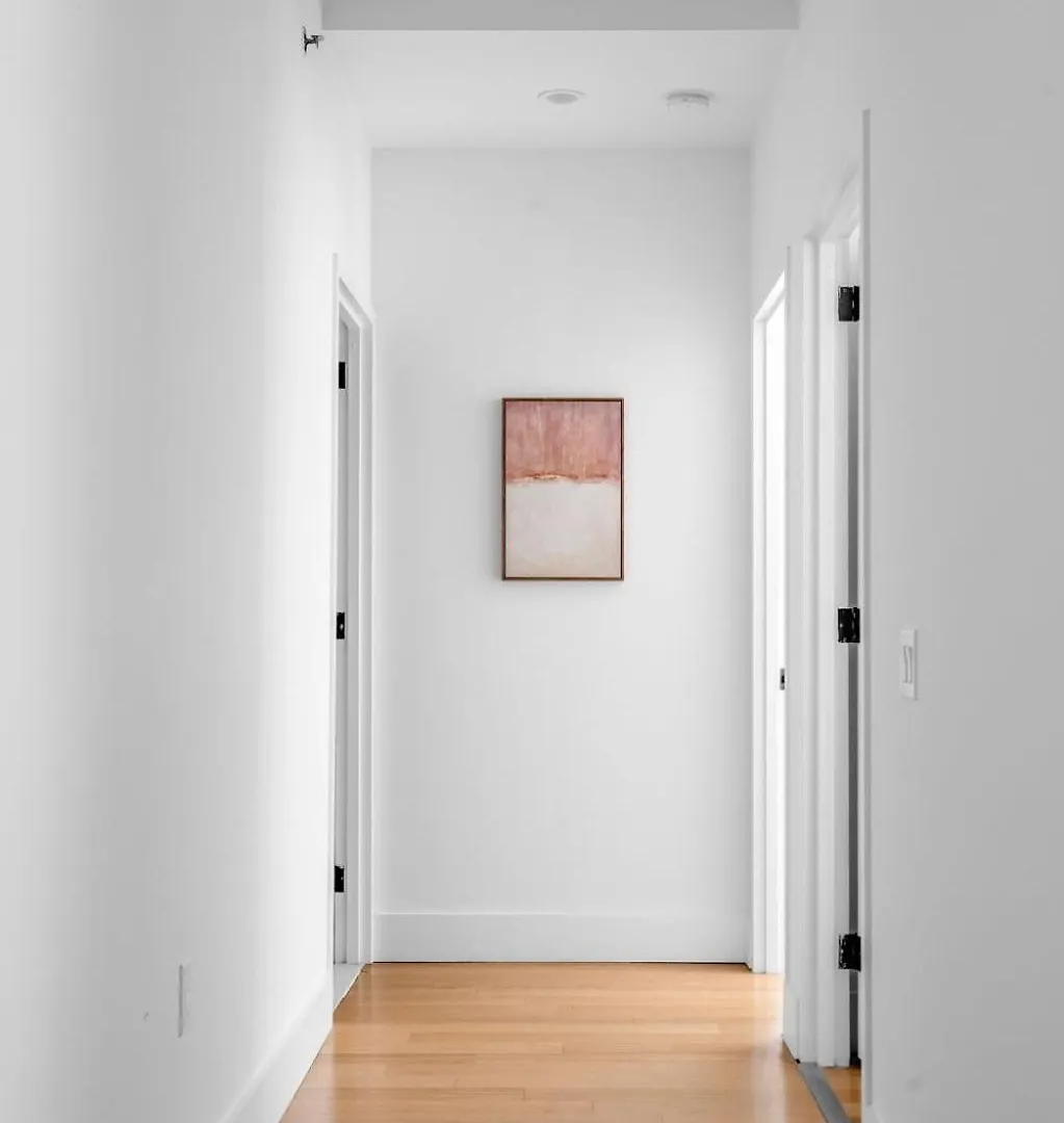 Comfort And Charm 2Br 1Bath Apartment New York