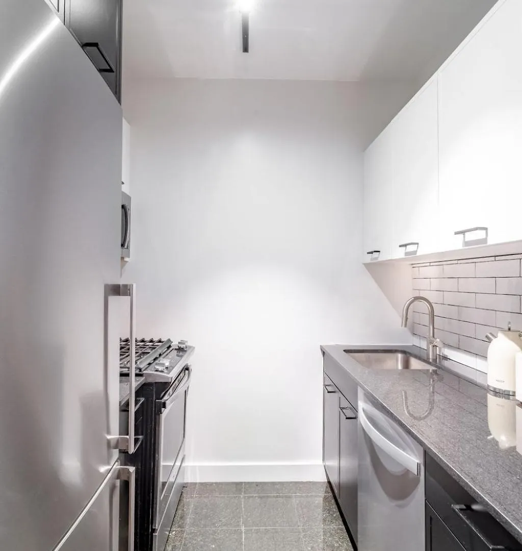 Comfort And Charm 2Br 1Bath Apartment New York