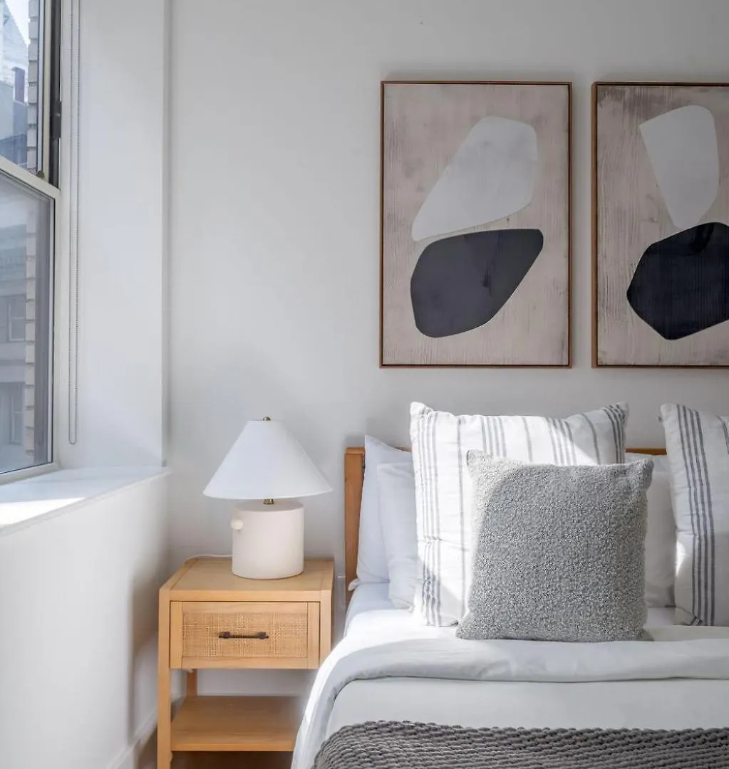Comfort And Charm 2Br 1Bath Apartment New York