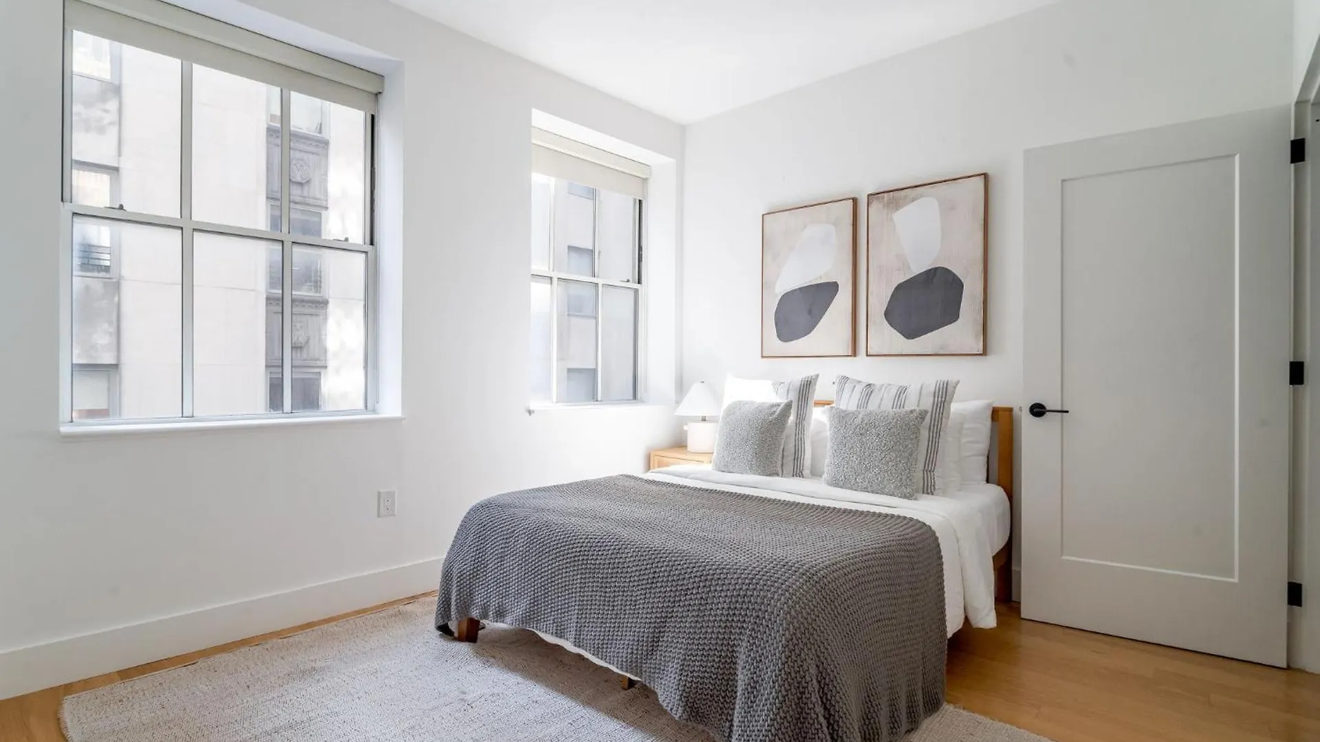 Comfort And Charm 2Br 1Bath Apartment New York